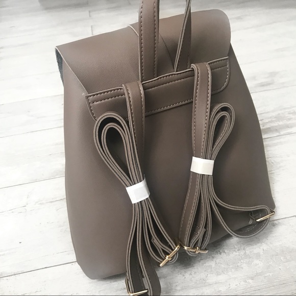 LAST//CATALINA in Mocha - Picture 2 of 3